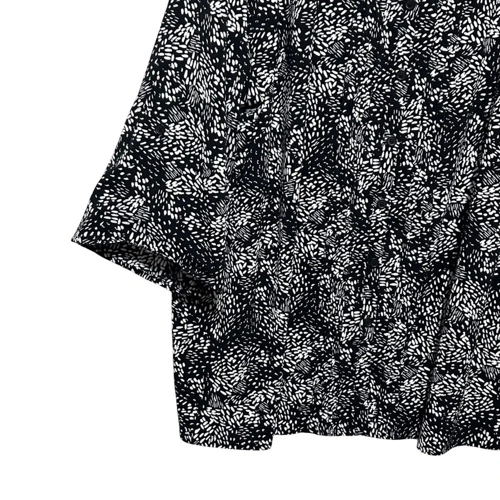 Catherines black white